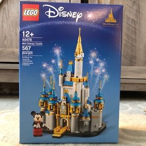 Lego Walt Disney World 50th Anniversary Mini Disney Castle.